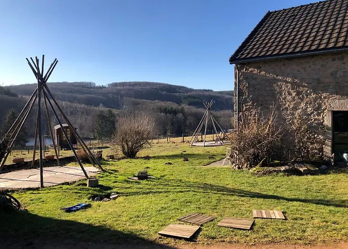 Les Roulottes De Cirque Les Settons